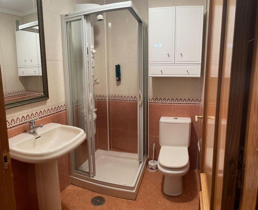 Confort En Casco Antiguo, Luminoso, Wifi Apartamento Oviedo