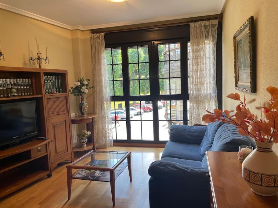 Apartamento Confort En Casco Antiguo, Luminoso, Wifi *
