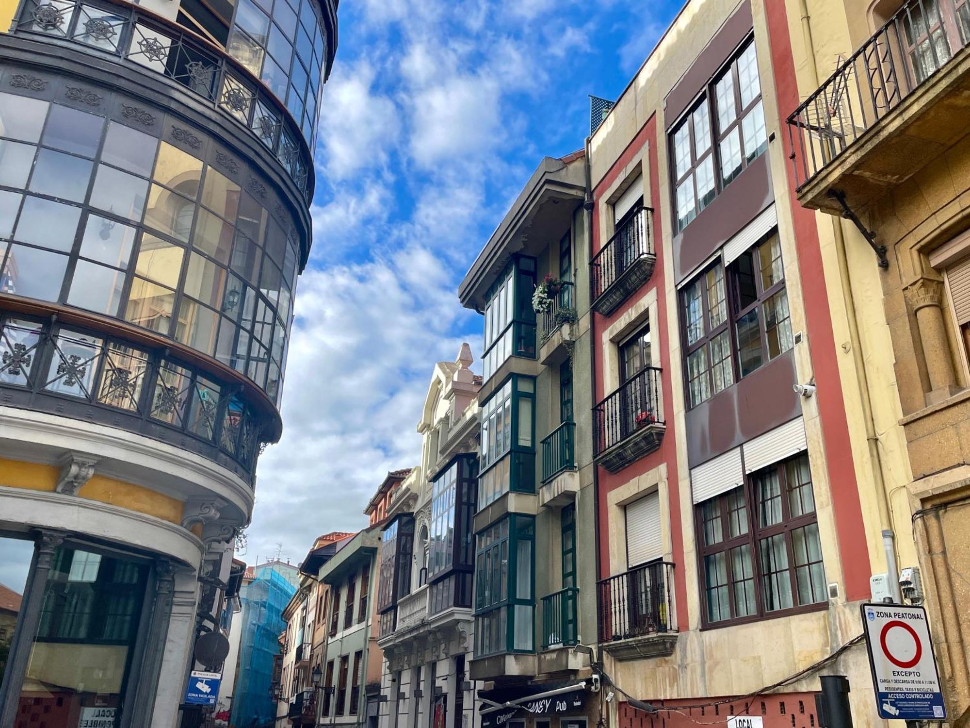 Apartamento Confort En Casco Antiguo, Luminoso, Wifi *